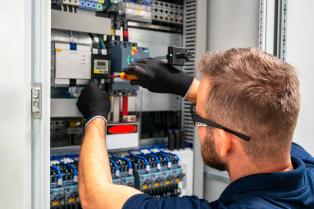 Best Circuit Breaker Repair  in Cypress Quarters, FL